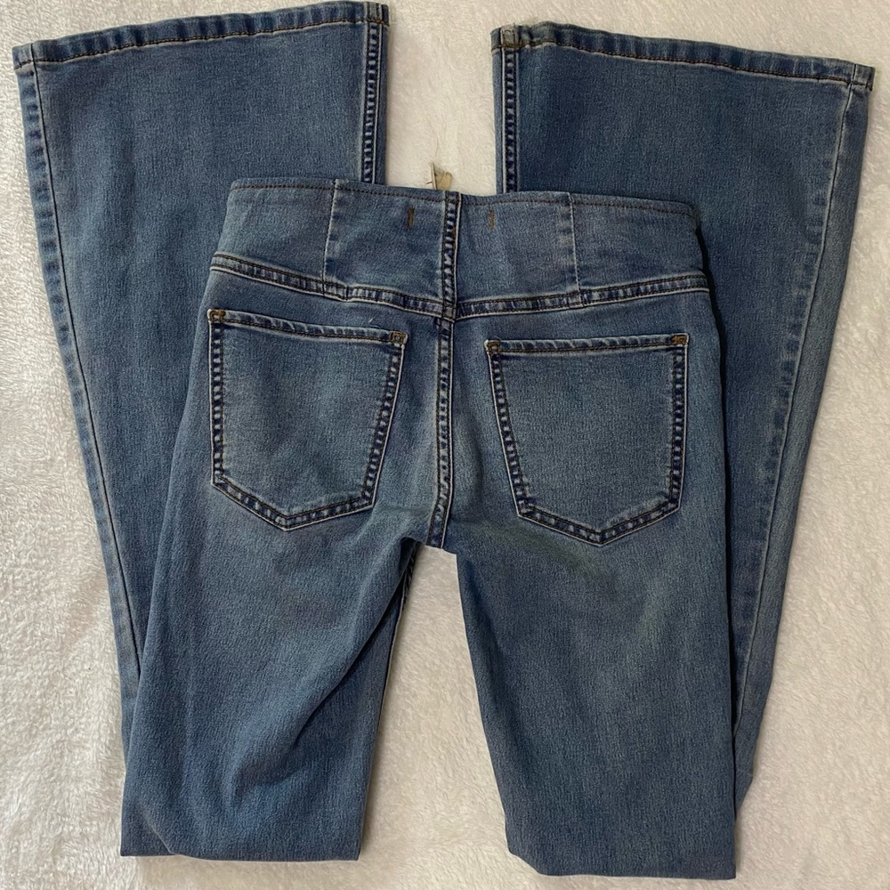 No offer ignored Free People Blue Flare & Wide Leg Jeans